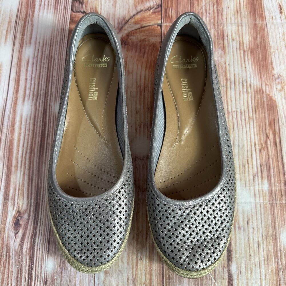 Clarks DANELLY ADIRA Size 7 Gray Leather Espadrille Loafers Ballet Flats Shoes - Picture 3 of 10